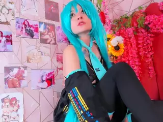 AliceBenet's Live Sex Cam Show