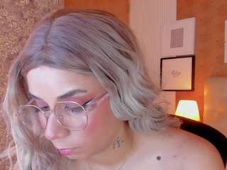 angel-juls Live Webcam on CamSoda