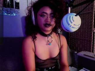 DemonessAzazel live cam preview