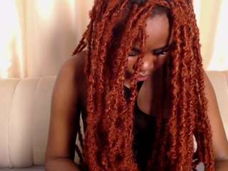 le modèle candyfoxie est en webcam porno dans un show sur le site camsoda, il possède les tags suivants: ass,strip,oil,ass clapping,shaved-pussy,solo,spank,squirter,tattoos,naked,tease,teen 18,thick,twerk,wet,young adult,natural,pussy,lush,cute