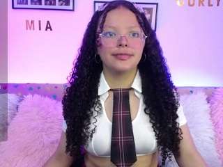 miacurlylqs camsoda Video Roulette Adult 