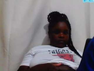 sweet-pesh live cam profile