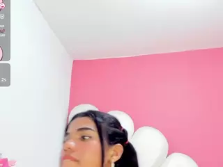 Vicky-Freedom's Live Sex Cam Show