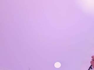 helenmonroy Live Webcam on CamSoda