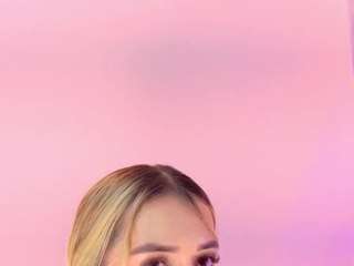 alison-collins Live Webcam on CamSoda