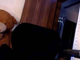 MistressBigcock17