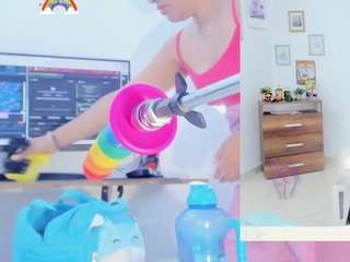 daki-ume Live Webcam on CamSoda