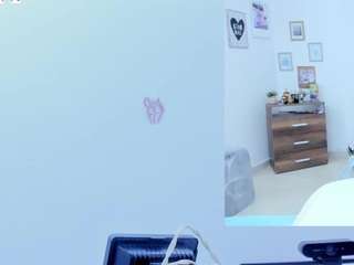 daki-ume webcam model