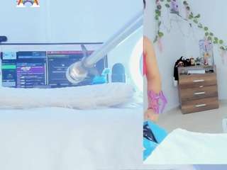 daki-ume Live Webcam on CamSoda