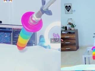 daki-ume webcam model