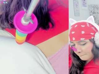 daki-ume live webcam show