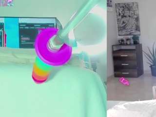 daki-ume Live Webcam on CamSoda