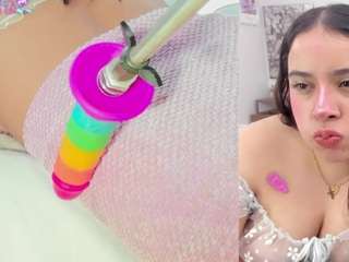 Daki-Ume live cam preview