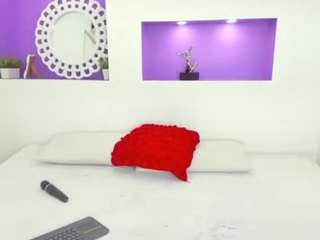 ebony-jeane webcam