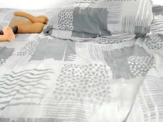 ebony-jeane live webcam show
