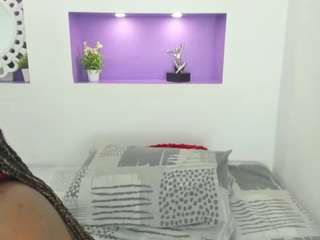 ebony-jeane's live room