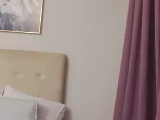 CassieHilton's Live Sex Cam Show