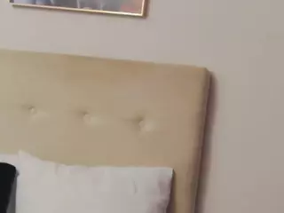 CassieHilton's Live Sex Cam Show