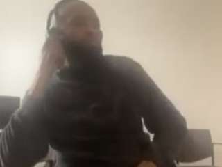 kingofheight1120 webcam model