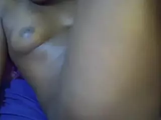 Bubbly-nesh's Live Sex Cam Show