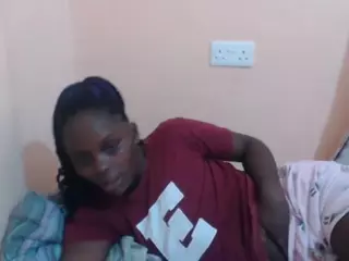 Bubbly-nesh's Live Sex Cam Show