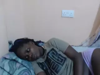 Bubbly-nesh's Live Sex Cam Show