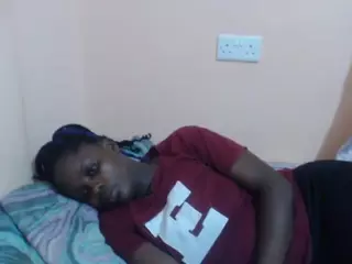 Bubbly-nesh's Live Sex Cam Show