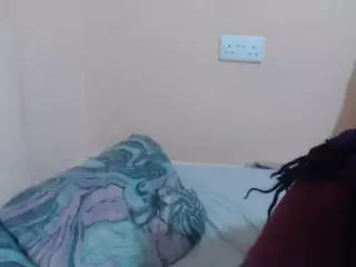Bubbly-nesh's Live Sex Cam Show