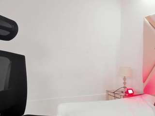  cloespencer chat room