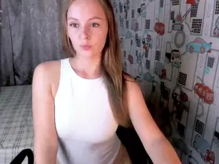 Eveeelin's Live Sex Cam Show