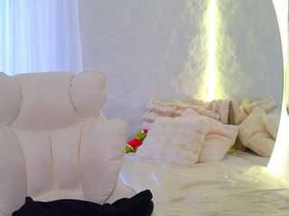 monnyque Live Webcam on CamSoda