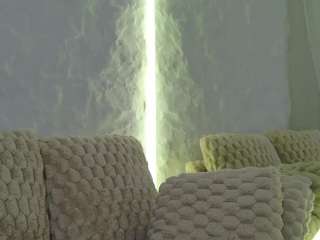 moniqque live webcam show