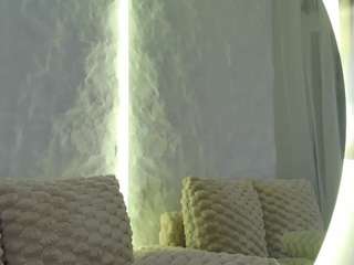 moniqque live cam preview