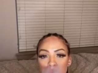 pinkcandysucker