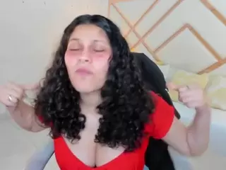 serafina_bianchi's Live Sex Cam Show