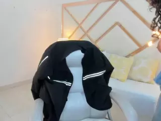 serafina_bianchi's Live Sex Cam Show