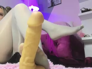 sammy-kat's Live Sex Cam Show