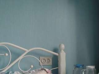 sensual-goddesss from CamSoda is Freechat