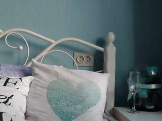 sensual-goddesss Live Webcam on CamSoda