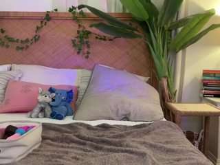 thelittlenative Live Webcam on CamSoda