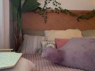 thelittlenative Live Webcam on CamSoda