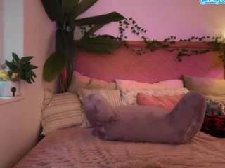 thelittlenative Live Webcam on CamSoda
