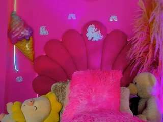 KANDY-EBONY live cam preview