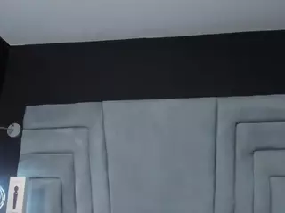 maee-angels1's Live Sex Cam Show