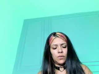 Briannaa-Greey's Live Sex Cam Show