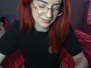 Live webcam model cummymochi on Soda Cams