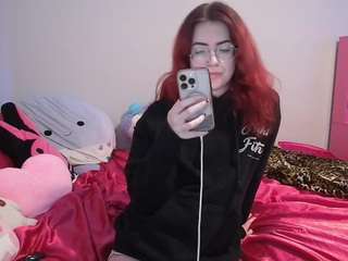 cummymochi Live Webcam on CamSoda