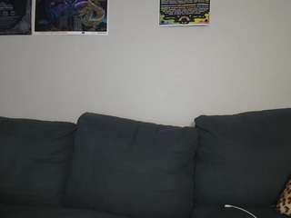 cummymochi's live room