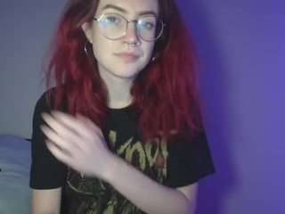 cummymochi live webcam show