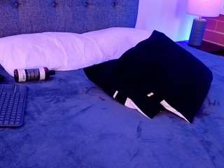 mandy4pole live webcam show